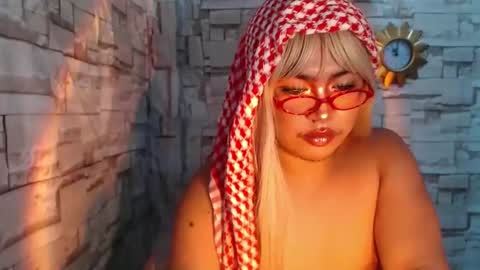 naughty_ursula21xxx online show from January 2025 03:30:02 PM