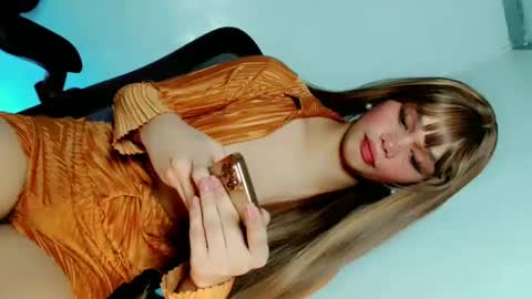 Snapshot of naughtybella_ chatting on January 2025 09:24:02 AM bella online show from January 2025 09:24:02 AM