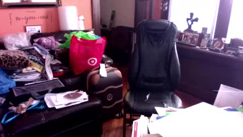 naughtybone online show from October 2025 06:05:01 PM