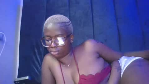naughtychloee online show from June 2026 11:58:01 AM