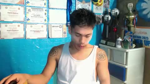 Snapshot of naughtyfuck_boy chatting on October 2025 09:10:01 AM naughtyfuck_boy online show from October 2025 09:10:01 AM