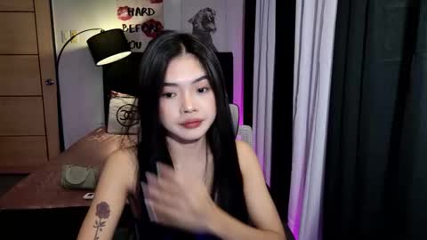 Mitch  online show from December 2025 07:53:02 PM