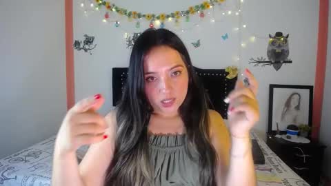 Valeria  online show from December 2024 10:01:02 PM