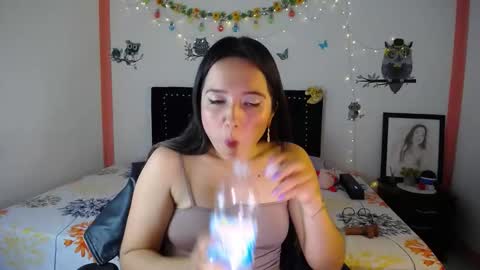 Valeria  online show from February 2025 10:07:02 PM