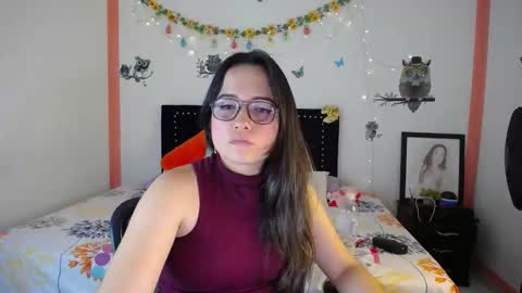 Valeria  online show from February 2025 06:09:01 PM