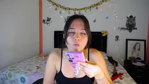 Valeria  online show from February 2025 08:49:02 PM