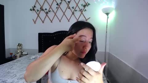 Valeria  online show from January 2026 08:01:01 PM