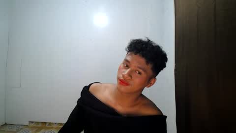 Snapshot of naughtyhot_star19 chatting on July 2026 11:27:01 AM today is my birthday i hope i try yehaa for my fisrtime ever and i am waiting for pvt bby online show from July 2026 11:27:01 AM