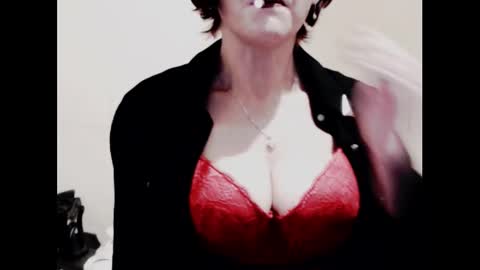 Snapshot of naughtyjenniferxx chatting on January 2026 09:20:02 PM Jenny online show from January 2026 09:20:02 PM