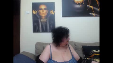 Snapshot of naughtykorin chatting on June 2026 05:28:01 PM korin online show from June 2026 05:28:01 PM