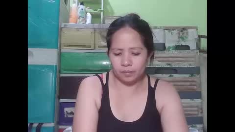 Snapshot of naughtymom26 chatting on February 2026 02:33:01 AM naughtymom26 online show from February 2026 02:33:01 AM