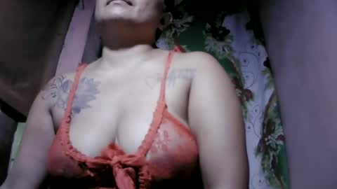 naughtymom_33 online show from July 2026 12:28:01 AM