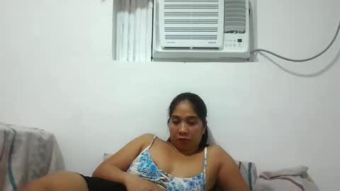 naughtynathalie2025 online show from February 2026 05:39:02 PM