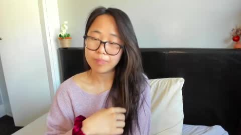 Gigi Chu  online show from April 2026 01:39:02 PM