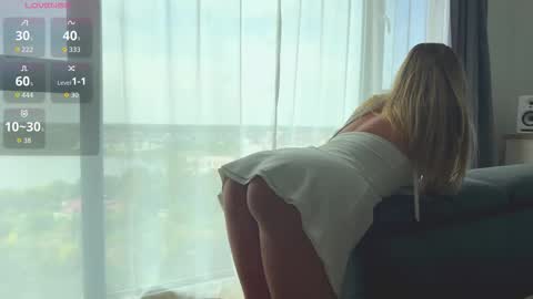 Lara  Ryan online show from September 2025 11:10:01 AM