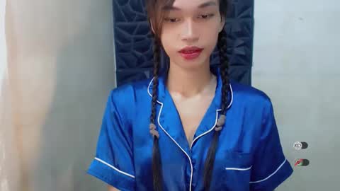 Snapshot of naughtysunshinepinay chatting on October 2025 01:31:02 AM Celine online show from October 2025 01:31:02 AM