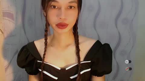 Snapshot of naughtysunshinepinay chatting on May 2026 12:38:01 AM Celine online show from May 2026 12:38:01 AM