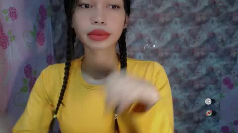 Snapshot of naughtysunshinepinay chatting on June 2026 01:49:01 AM Celine online show from June 2026 01:49:01 AM