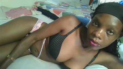 Snapshot of naughtysweetpie chatting on March 2026 04:25:02 PM naughty online show from March 2026 04:25:02 PM