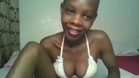 Snapshot of naughtysweetpie chatting on March 2026 12:27:02 PM naughty online show from March 2026 12:27:02 PM