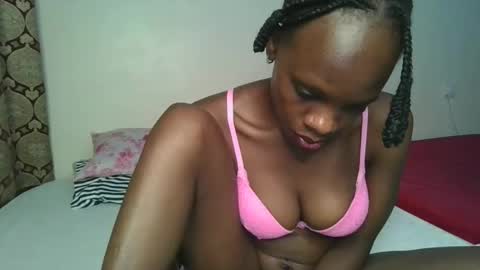 Snapshot of naughtysweetpie chatting on April 2026 06:10:01 PM naughty online show from April 2026 06:10:01 PM