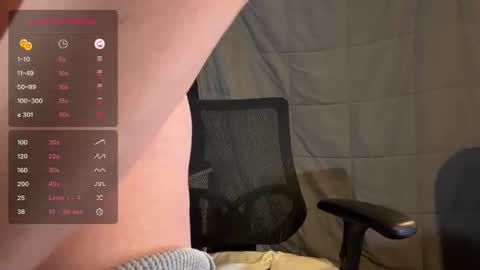 Snapshot of naughtywifenxtdoor chatting on November 2025 02:30:02 PM Naughty Wife Next Dor online show from November 2025 02:30:02 PM
