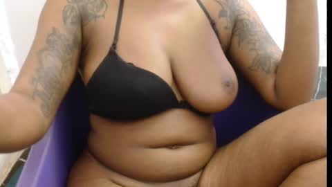 naughtyxpussyx online show from January 2026 02:43:01 PM