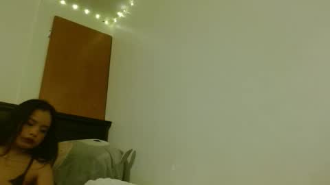 Mimi is dope    online show from December 2025 01:13:01 AM