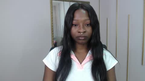 Nayaris 3 online show from April 2026 03:56:01 PM