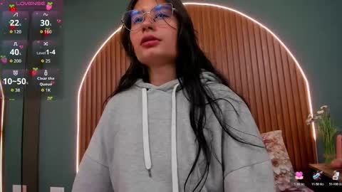 Naye  online show from October 2025 03:31:01 AM