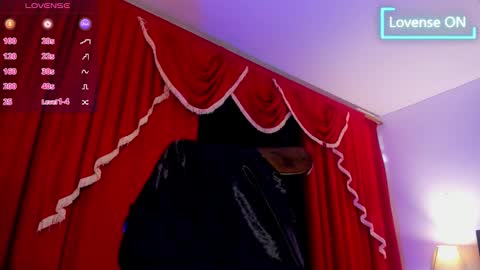 Snapshot of ncyhotxx chatting on November 2025 08:02:02 PM ncyhotxx online show from November 2025 08:02:02 PM