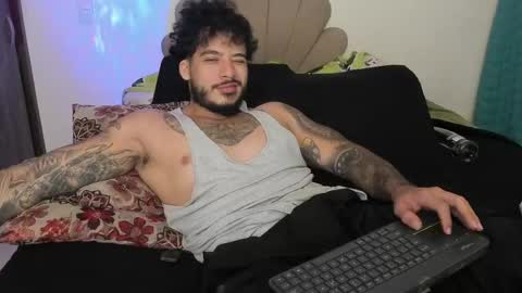 Nei turn green online show from April 2026 01:07:01 AM