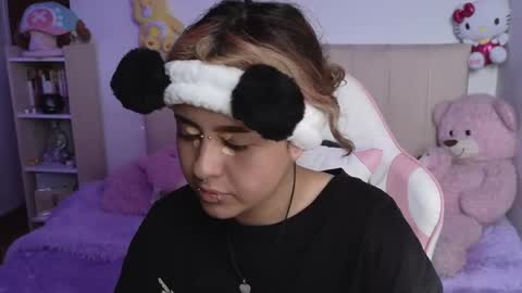 neekowaifu online show from May 2026 02:22:01 PM