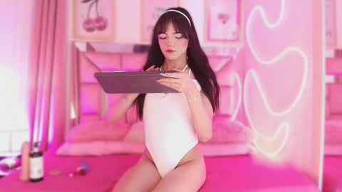 nefera_nox online show from December 2025 03:48:01 AM