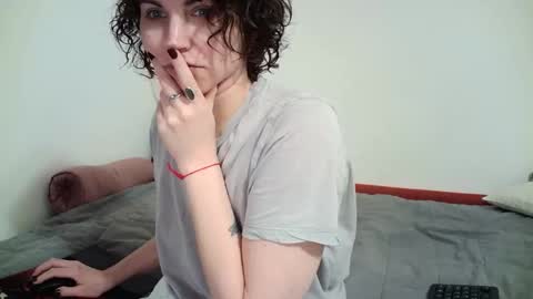 nefertiti_queen online show from April 2026 08:11:02 PM