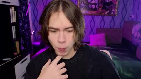 Negan online show from November 2025 05:30:02 AM