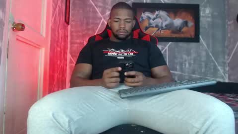 negritomeloso_k18 online show from October 2025 12:57:02 PM