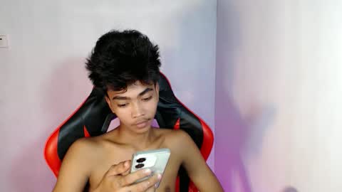 Snapshot of neil_asian69 chatting on October 2025 08:15:02 AM neil_asian69 online show from October 2025 08:15:02 AM