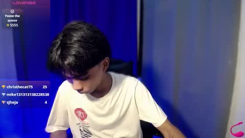 neil_asian69 online show from February 2026 11:14:02 AM