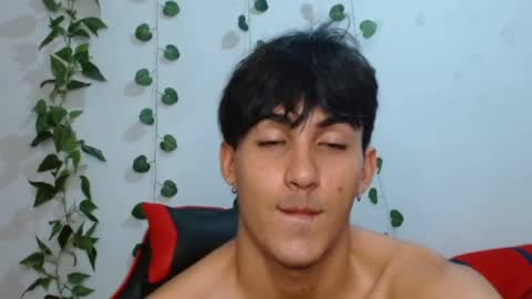 Snapshot of neithanzyn chatting on February 2025 10:42:02 PM Neithanzyn online show from February 2025 10:42:02 PM