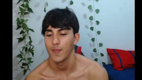 Snapshot of neithanzyn chatting on March 2025 10:59:01 PM Neithanzyn online show from March 2025 10:59:01 PM