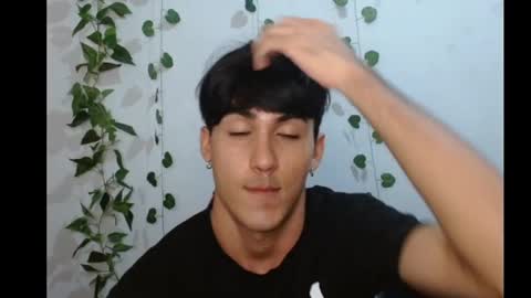 Snapshot of neithanzyn chatting on March 2025 07:54:02 PM Neithanzyn online show from March 2025 07:54:02 PM