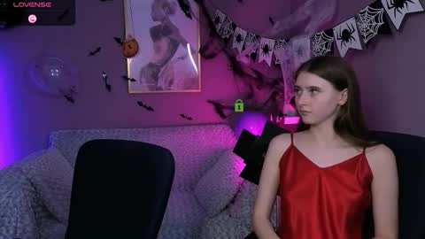 Meow online show from October 2025 12:10:02 AM