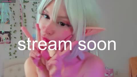 neko_kitsune online show from October 2025 04:18:01 PM