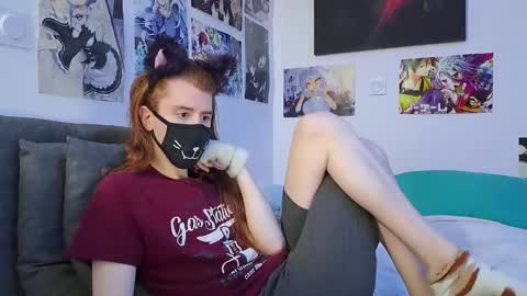 Snapshot of neko_nyaaa chatting on October 2025 07:44:02 PM Neko online show from October 2025 07:44:02 PM