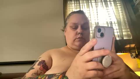 Nellie Atlas online show from February 2026 04:18:01 PM