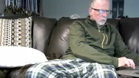 Jack online show from December 2025 01:00:01 AM