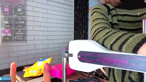 Salome Nena cupcake online show from November 2025 11:13:01 AM