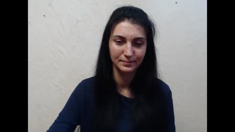 Nensy online show from December 2024 02:27:01 PM