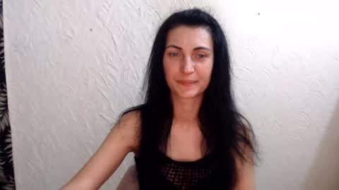 Snapshot of nensyfay_ chatting on June 2026 06:56:02 PM Nensy online show from June 2026 06:56:02 PM